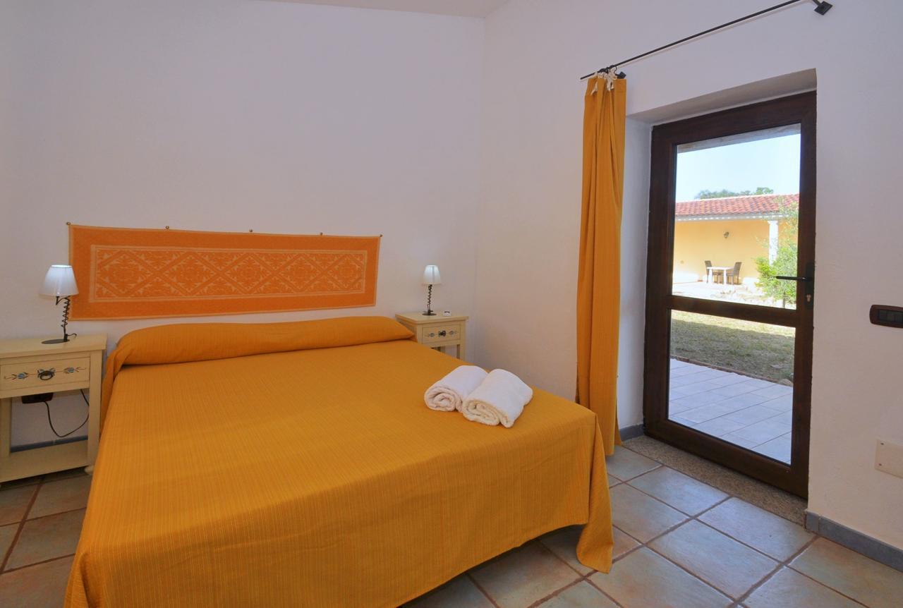 B&B Mare Della Gallura Badesi Exterior foto